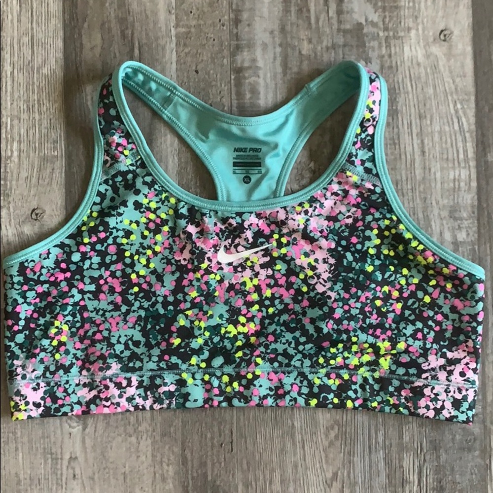 Nike Pro Sports Bra